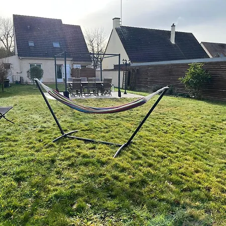 Holiday home La Taniere - Charming House With Garden *