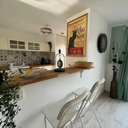 La Taniere - Charming House With Garden Holiday home