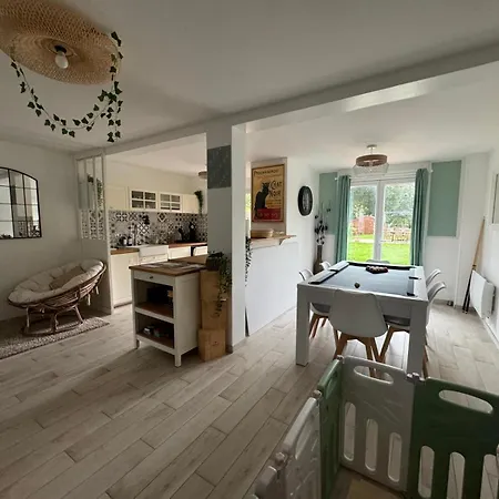 Holiday home La Taniere - Charming House With Garden *